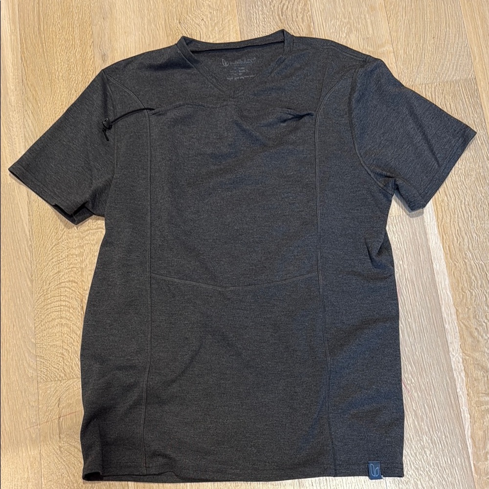 Lalabu dad shirt for baby wearing